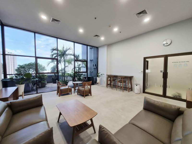 Lumpini Park View, Bangkok, Rama 4, Thung Maha Mek, Sathon, Bangkok, 3 Bedrooms, 276 sqm, Condo For Rent, by Namthip Wiwatmanitsakul, 500371988 - DDproperty.com