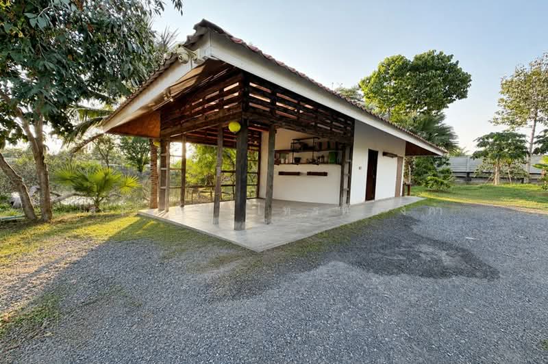 ขายที่ดินถมแล้ว พร้อมสิ่งปลูกสร้าง บ้านสวน 5 ไร่ ถนนรังสิต-นครนายก คลอง 8 หนองเสือ ปทุมธานี, ปทุมธานี, ถนนรังสิต-นครนายก คลอง 8 หนองเสือ, ลำผักกูด, ธัญบุรี, ปทุมธานี, 8,000 ตร.ม., ที่ดิน ขาย, โดย สง่าชัย ไทรทองคำ, 500372002 - DDproperty.com