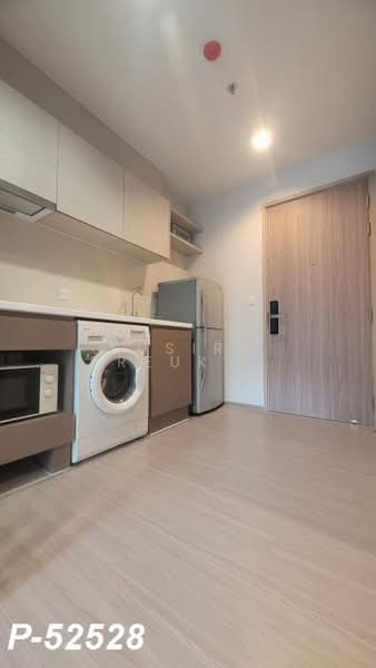 Life Sathorn Sierra, Bangkok, Ratchaphruek Rd, Talat Plu, Thon Buri, Bangkok, 1 Bedroom, 40 sqm, Condo For Rent, by Susira Prueksawun, 500372015 - DDproperty.com