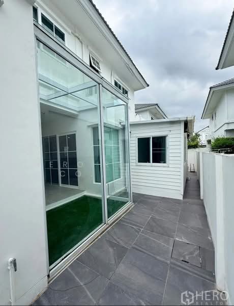 Chaiyapruek Bangna Km 15, Samut Prakan, 234 Moo 3 Km.15 Bangna-Trad Road Km.15, Bang Chalong, Bang Plee, Samut Prakan, 4 Bedrooms, 184 sqm, Single Detached House For Rent, by Hero Realtor Co., Ltd., 500372093 - DDproperty.com