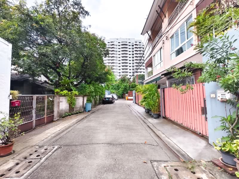 บ้านพร้อมที่ดิน เอกมัย ซอย 8, กรุงเทพ, พระโขนงเหนือ, วัฒนา, กรุงเทพ, 650 ตร.ม., บ้านเดี่ยว ขาย, โดย HOMEPLUS REALTY - คุณเม, 500372098 - DDproperty.com