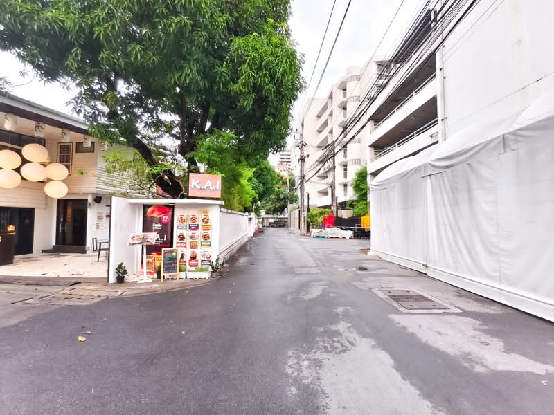 บ้านพร้อมที่ดิน เอกมัย ซอย 8, Bangkok, Phra Kanong Nua, Watthana, Bangkok, 7 Bedrooms, 650 sqm, Single Detached House For Sale, by HOMEPLUS REALTY - คุณเม, 500372098 - DDproperty.com