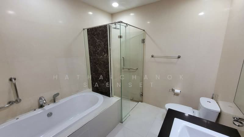 The Madison, Bangkok, Sukhumvit 41, Khlong Tan Nua, Watthana, Bangkok, 2 Bedrooms, 150 sqm, Condo For Rent, by Hathaichanok Saenset, 500372101 - DDproperty.com