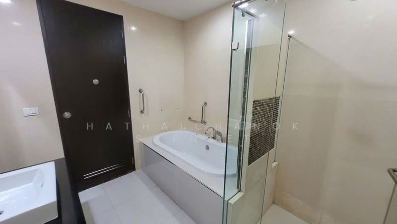 The Madison, Bangkok, Sukhumvit 41, Khlong Tan Nua, Watthana, Bangkok, 2 Bedrooms, 150 sqm, Condo For Rent, by Hathaichanok Saenset, 500372101 - DDproperty.com