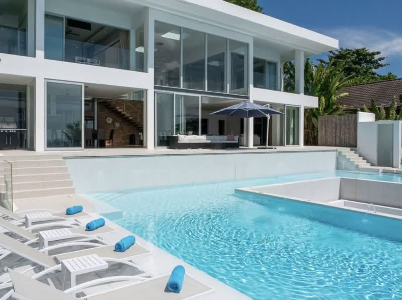 Oceanfront 8-Bedroom Villa in Kata Phuket, Phuket, Karon, Muang Phuket, Phuket, 8 Bedrooms, 800 sqm, Villa For Rent, by Apichaya Jamjarat (Amanda), 500372107 - DDproperty.com