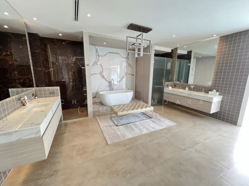 Oceanfront 8-Bedroom Villa in Kata Phuket, Phuket, Karon, Muang Phuket, Phuket, 8 Bedrooms, 800 sqm, Villa For Rent, by Apichaya Jamjarat (Amanda), 500372107 - DDproperty.com