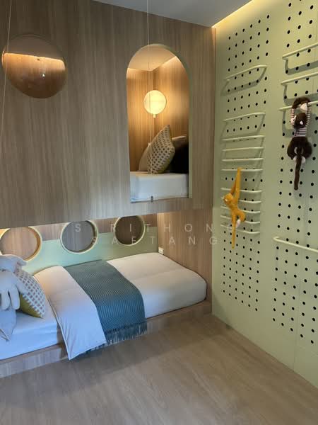 Gravitia Rama 2 - Thakam, Bangkok, Thanon Thakham, Tha Kham, Bang Khun Thian, Bangkok, 3 Bedrooms, 205 sqm, Townhouse For Sale, by Sirithong Saetang, 500372150 - DDproperty.com