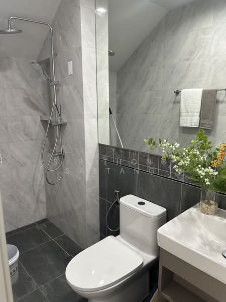Gravitia Rama 2 - Thakam, Bangkok, Thanon Thakham, Tha Kham, Bang Khun Thian, Bangkok, 3 Bedrooms, 205 sqm, Townhouse For Sale, by Sirithong Saetang, 500372150 - DDproperty.com