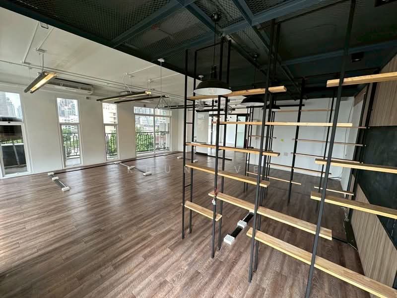 Office Space for Rent 107 Sq.m. in Ekkamai (SPSEVE2015), Bangkok, เอกมัย 26, Khlong Tan Nua, Watthana, Bangkok, , 107 sqm, Office Space For Rent, by Khun Eve, 500372167 - DDproperty.com
