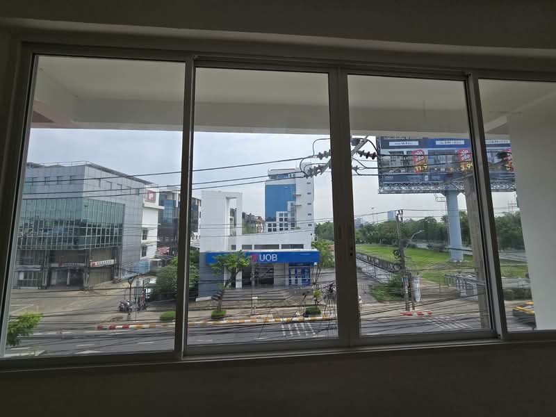 ปล่อยเช่าอาคารพาณิชย์ ติดโรงแรม SC Park ถ.ประชาอุทิศ แยกศรีวรา, กรุงเทพ, พลับพลา, วังทองหลาง, กรุงเทพ, 500 ตร.ม., ทาวน์เฮ้าส์ ให้เช่า, โดย คุณริช, 500372181 - DDproperty.com