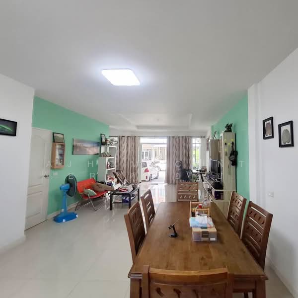 เดอสยาม สวนหลวง ร.9, Bangkok, Dok Mai, Prawet, Bangkok, 3 Bedrooms, 130 sqm, Townhouse For Sale, by AJHOMECENTER-คุณอ้อย, 500372215 - DDproperty.com