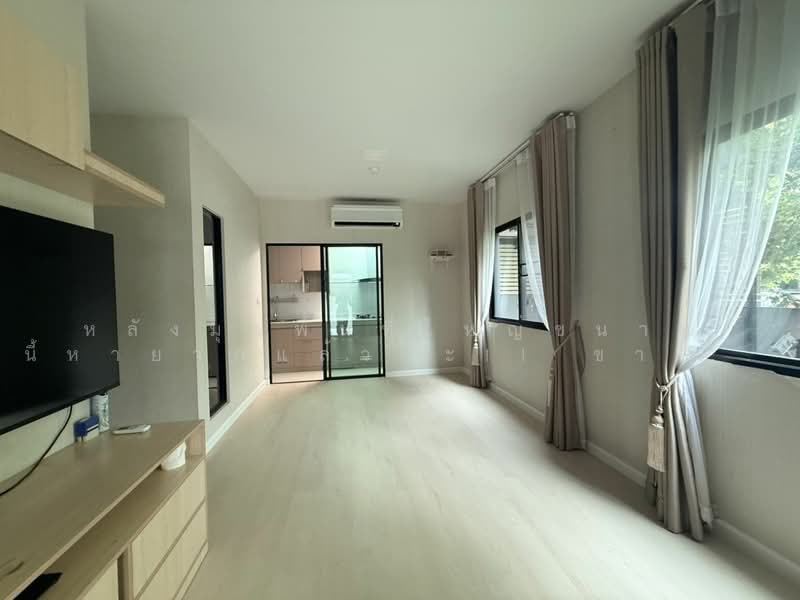 Siri Place Charan-Pinklao : สิริ เพลส จรัญ-ปิ่นเกล้า, นนทบุรี, ถนน บางกรวย-จงถนอม, วัดชลอ, บางกรวย, นนทบุรี, 118 ตร.ม., ทาวน์เฮ้าส์ ขาย, โดย หลังมุมพื้นที่ใหญ่ขนาดนี้หายากแล้วนะ!! ขายด่วน โครงกาาสิริเพลส จรัญฯ-ปิ่นเกล้า, 500372223 - DDproperty.com