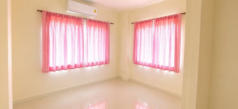 เซนสิริทาวน์ แหลมฉบัง (Censiri Town LaemChabang), Chon Buri (Pattaya), Thung Suk La, Si Racha, Chon Buri (Pattaya), 3 Bedrooms, 150 sqm, Townhouse For Sale, by The Best Property แอน, 500372235 - DDproperty.com
