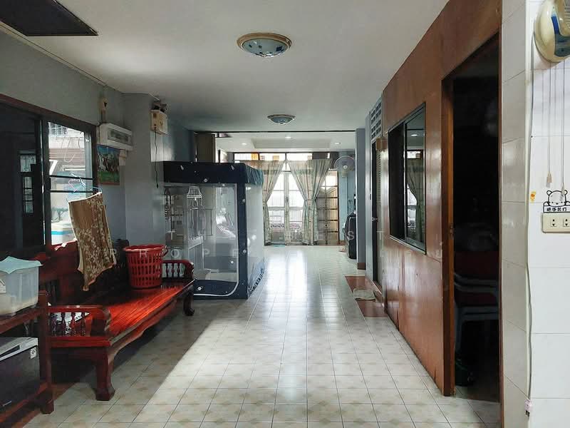 ทาวน์เฮ้าส์บางกะปิ กรุงเทพมหานคร, Bangkok, Khlong Chan, Bang Kapi, Bangkok, 3 Bedrooms, 100 sqm, Townhouse For Sale, by The Best Property เรย์, 500372263 - DDproperty.com
