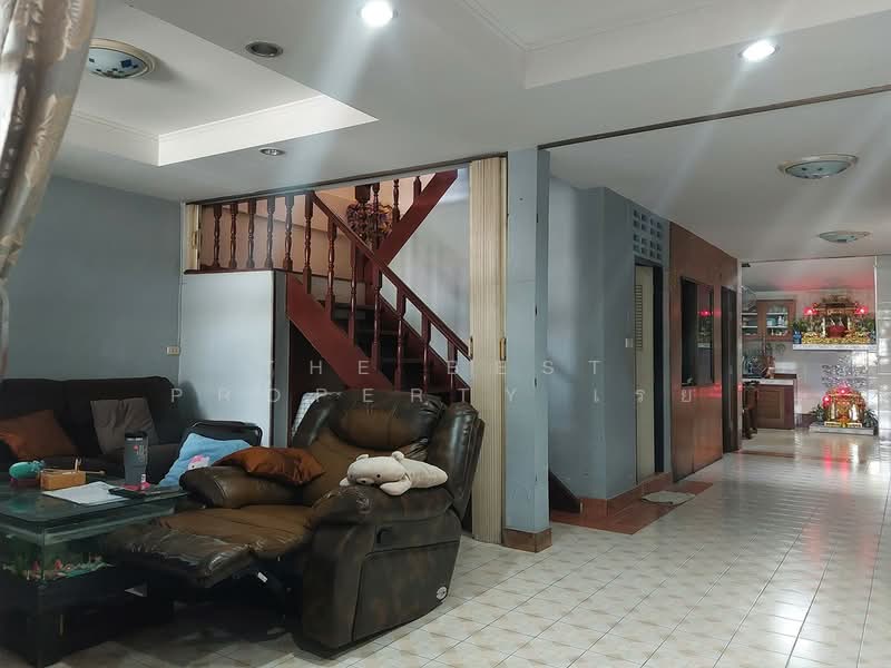 ทาวน์เฮ้าส์บางกะปิ กรุงเทพมหานคร, Bangkok, Khlong Chan, Bang Kapi, Bangkok, 3 Bedrooms, 100 sqm, Townhouse For Sale, by The Best Property เรย์, 500372263 - DDproperty.com