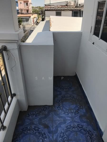 ทาวน์เฮ้าส์ ซอยทหารบก2, Pathum Thani, ลำลูกกา, Khu Khot, Lam Luk Ka, Pathum Thani, 2 Bedrooms, 104 sqm, Townhouse For Sale, by Sam P., 500372269 - DDproperty.com