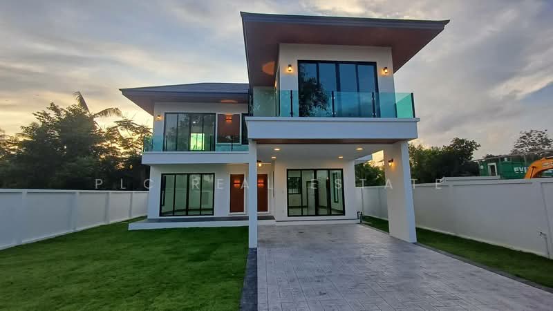 Modern 3-Bedroom Detached House in Huay Yai for Sale, Chon Buri (Pattaya), Bang Lamung, Bang Lamung (Pattaya), Chon Buri (Pattaya), 3 Bedrooms, 230 sqm, Single Detached House For Sale, by PLC Real Estate, 500372271 - DDproperty.com