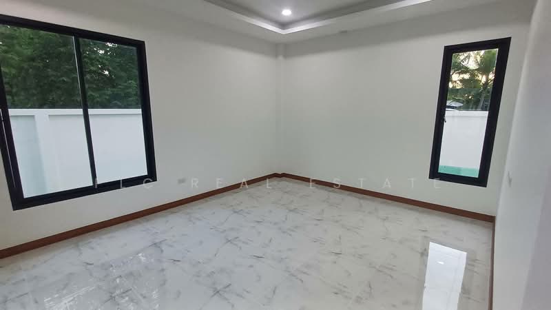 Modern 3-Bedroom Detached House in Huay Yai for Sale, Chon Buri (Pattaya), Bang Lamung, Bang Lamung (Pattaya), Chon Buri (Pattaya), 3 Bedrooms, 230 sqm, Single Detached House For Sale, by PLC Real Estate, 500372271 - DDproperty.com