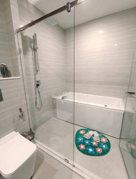Park Origin Thonglor, Bangkok, Soi Thonglor 10, Sukhumvit Road, Khlong Tan Nua, Watthana, Bangkok, 2 Bedrooms, 43 sqm, Condo For Rent, by Thannapatsorn Leelacherdchai, 500372282 - DDproperty.com