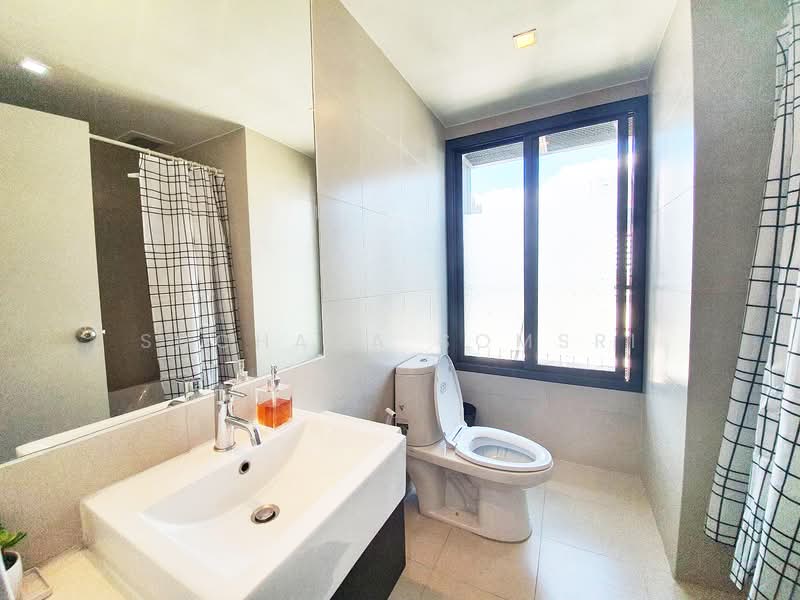 Noble Solo, Bangkok, 988 Thong Lo, Khlong Tan Nua, Watthana, Bangkok, 1 Bedroom, 70 sqm, Condo For Rent, by Suchada Somsri, 500372320 - DDproperty.com