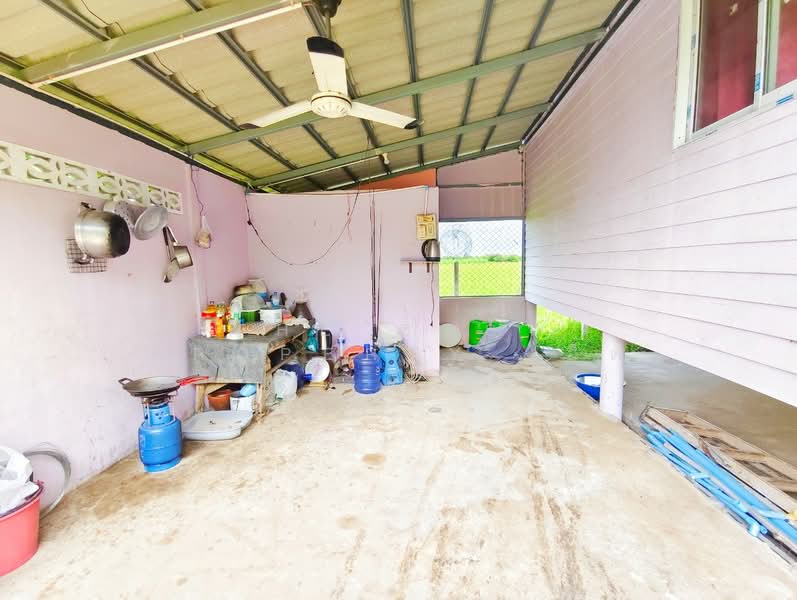 บ้านเดี่ยวพร้อมที่ดินบ้านโป่ง ราชบุรี, Ratchaburi, Boek Phrai, Ban Pong, Ratchaburi, 1 Bedroom, 120 sqm, Single Detached House For Sale, by The Best Property โอ็ต, 500372335 - DDproperty.com