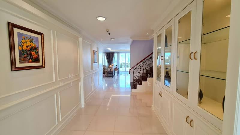 Piyathip Place, Bangkok, 24 Soi Prommitr, Khlong Tan Nua, Watthana, Bangkok, 4 Bedrooms, 800 sqm, Condo For Rent, by Nuttapong Hiranyaveja, 500372343 - DDproperty.com