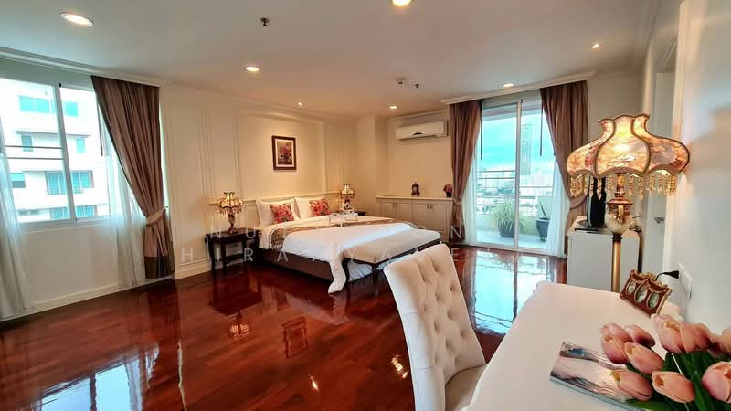 Piyathip Place, Bangkok, 24 Soi Prommitr, Khlong Tan Nua, Watthana, Bangkok, 4 Bedrooms, 800 sqm, Condo For Rent, by Nuttapong Hiranyaveja, 500372343 - DDproperty.com