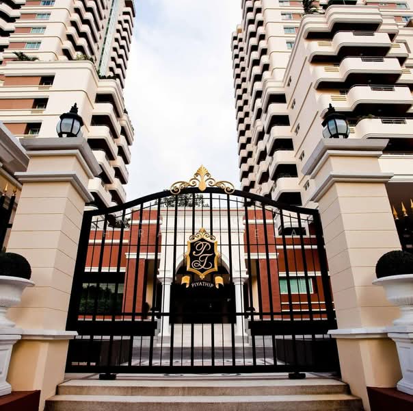 Piyathip Place : ปิยะทิพย์ เพลซ, กรุงเทพ, 24 ซอย พร้อมมิตร, คลองตันเหนือ, วัฒนา, กรุงเทพ, 800 ตร.ม., คอนโด ให้เช่า, โดย Nuttapong Hiranyaveja, 500372343 - DDproperty.com