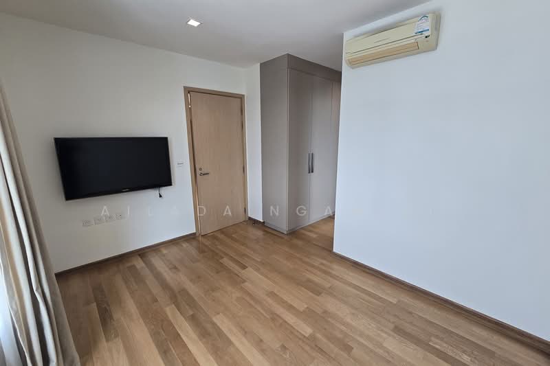 Siri At Sukhumvit, Bangkok, 902 Sukhumvit Road, Phra Kanong, Khlong Toei, Bangkok, 3 Bedrooms, 114 sqm, Condo For Sale, by Ailada Ngamsri, 500372362 - DDproperty.com