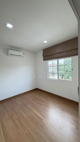 Golden Neo Bangkhae, Bangkok, 345 005/1 Soi Kanchanaphisek, Lak Song, Bang Khae, Bangkok, 4 Bedrooms, 140 sqm, Semi-Detached House (Twin House) For Sale, by HOME Real Estate Service, 500372363 - DDproperty.com
