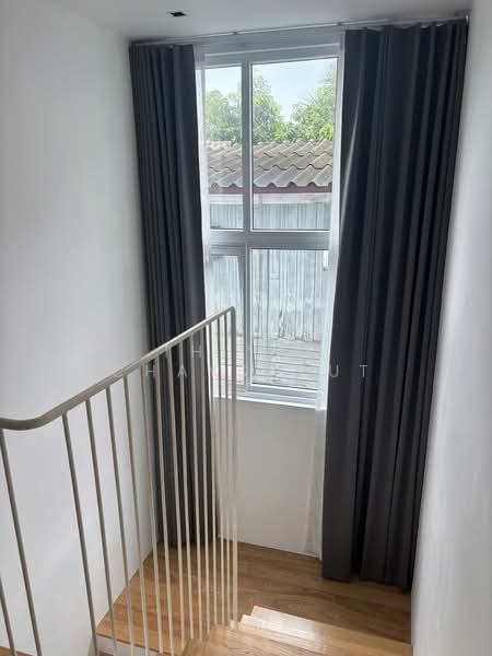 บ้านเดี่ยวรัชดา32 เนื้อที่ 50 ตร.ว. 4ห้องนอน, กรุงเทพ, ห้วยขวาง, กรุงเทพ, 180 ตร.ม., บ้านเดี่ยว ขาย, โดย Thiya Chaysabut, 500372382 - DDproperty.com