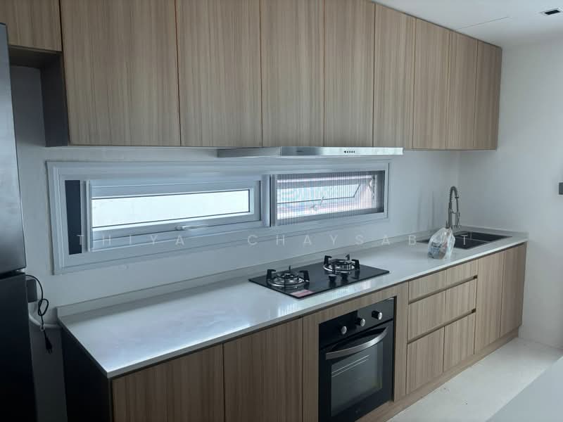 บ้านเดี่ยวรัชดา32 เนื้อที่ 50 ตร.ว. 4ห้องนอน, กรุงเทพ, ห้วยขวาง, กรุงเทพ, 180 ตร.ม., บ้านเดี่ยว ขาย, โดย Thiya Chaysabut, 500372382 - DDproperty.com