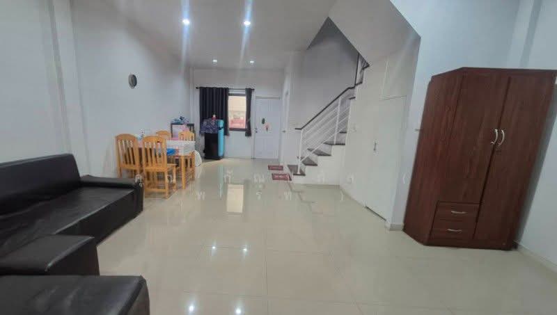 KENT VALLEY, Rayong, เส้นหลักมาบยางพร, Mapyangphon, Pluak Daeng, Rayong, 2 Bedrooms, 113 sqm, Townhouse For Sale, by คุณ กัณปภัส ( พาร์ท ), 500372418 - DDproperty.com