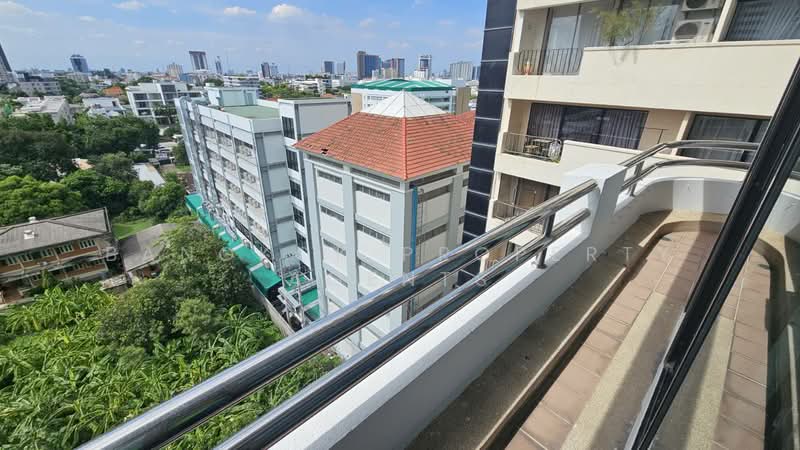 Baan Thai Living Ekkamai : บ้านไทยลิฟวิ่ง เอกมัย, กรุงเทพ, 40 ซอย ปรีดีพนมยงค์ 31, คลองตันเหนือ, วัฒนา, กรุงเทพ, 158 ตร.ม., คอนโด ให้เช่า, โดย BANGKOK PROPERTY AGENTS, 500372425 - DDproperty.com