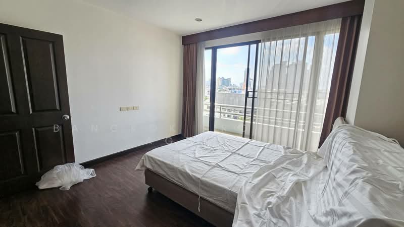 Baan Thai Living Ekkamai, Bangkok, 40 Soi Pridi Banomyong 31, Khlong Tan Nua, Watthana, Bangkok, 2 Bedrooms, 158 sqm, Condo For Rent, by BANGKOK PROPERTY AGENTS, 500372425 - DDproperty.com