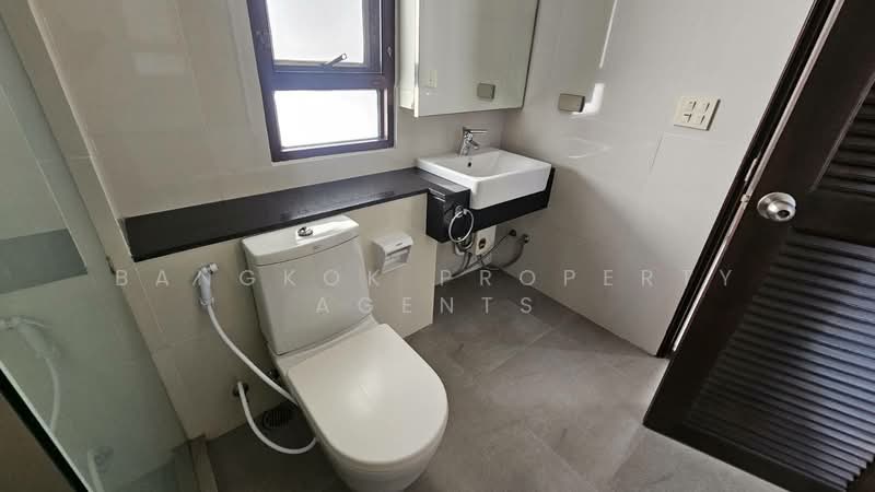 Baan Thai Living Ekkamai : บ้านไทยลิฟวิ่ง เอกมัย, กรุงเทพ, 40 ซอย ปรีดีพนมยงค์ 31, คลองตันเหนือ, วัฒนา, กรุงเทพ, 158 ตร.ม., คอนโด ให้เช่า, โดย BANGKOK PROPERTY AGENTS, 500372425 - DDproperty.com