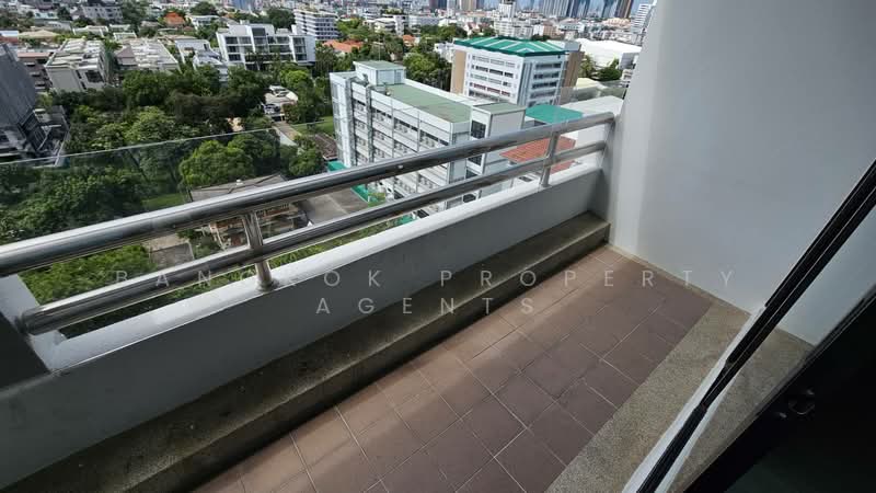 Baan Thai Living Ekkamai, Bangkok, 40 Soi Pridi Banomyong 31, Khlong Tan Nua, Watthana, Bangkok, 3 Bedrooms, 170 sqm, Condo For Rent, by BANGKOK PROPERTY AGENTS, 500372434 - DDproperty.com