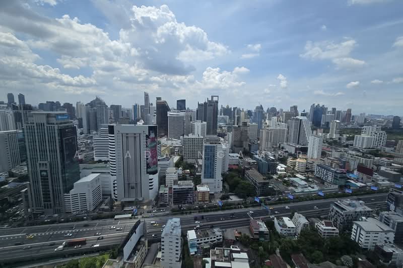 Athenee Residence, Bangkok, 65 Witthayu Road, Lumphini, Pathum Wan, Bangkok, 3 Bedrooms, 216 sqm, Condo For Rent, by Ailada Ngamsri, 500372446 - DDproperty.com