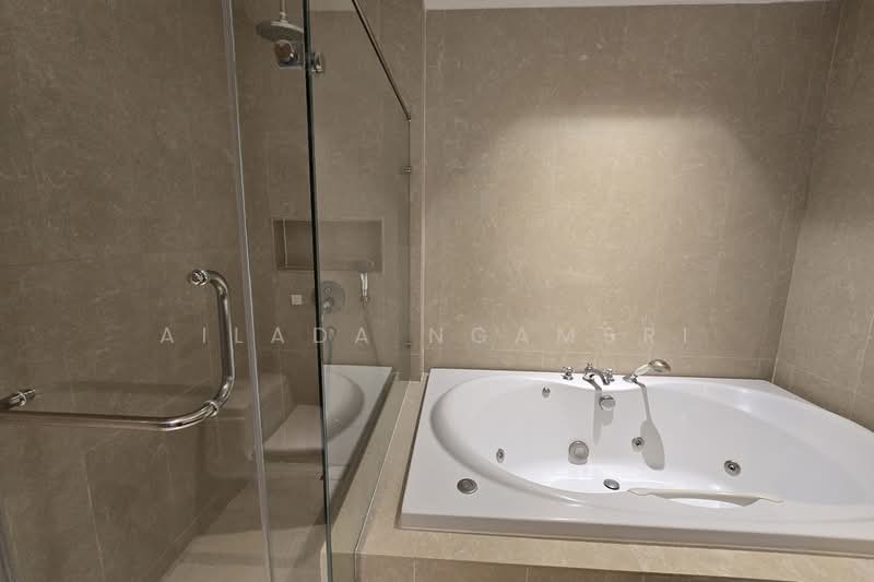 Athenee Residence : แอทธินี เรสซิเด้นซ์, กรุงเทพ, 65 ถ.วิทยุ, ลุมพินี, ปทุมวัน, กรุงเทพ, 216 ตร.ม., คอนโด ให้เช่า, โดย Ailada Ngamsri, 500372446 - DDproperty.com
