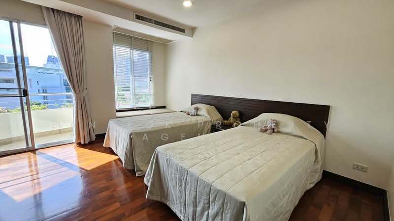 Blossom Ville, Bangkok, Sukhumvit 63 Road, Phra Kanong Nua, Watthana, Bangkok, 3 Bedrooms, 258 sqm, Condo For Rent, by BANGKOK PROPERTY AGENTS, 500372460 - DDproperty.com