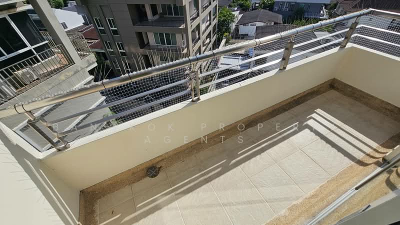 Blossom Ville, Bangkok, Sukhumvit 63 Road, Phra Kanong Nua, Watthana, Bangkok, 3 Bedrooms, 258 sqm, Condo For Rent, by BANGKOK PROPERTY AGENTS, 500372460 - DDproperty.com