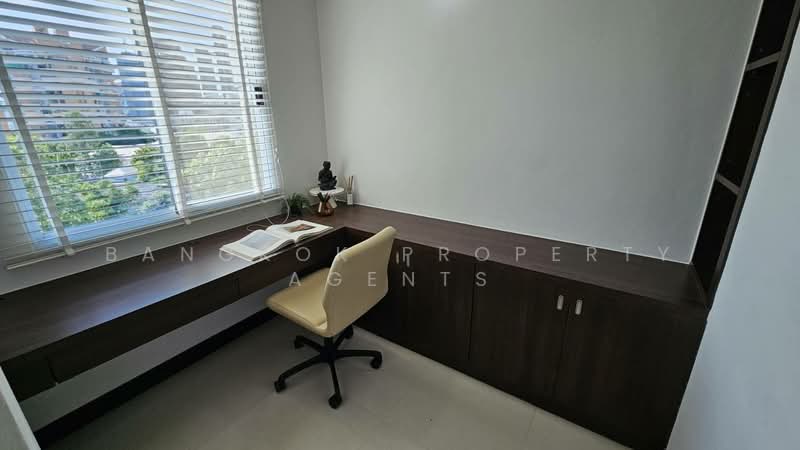 Blossom Ville, Bangkok, Sukhumvit 63 Road, Phra Kanong Nua, Watthana, Bangkok, 3 Bedrooms, 258 sqm, Condo For Rent, by BANGKOK PROPERTY AGENTS, 500372460 - DDproperty.com