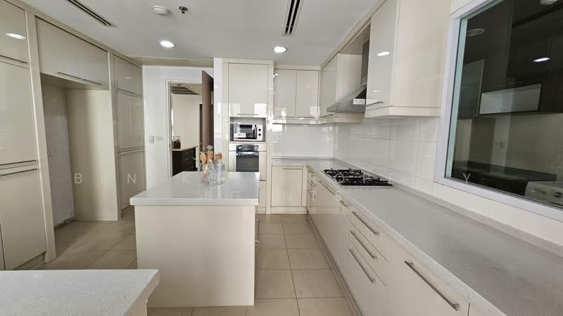 Blossom Ville, Bangkok, Sukhumvit 63 Road, Phra Kanong Nua, Watthana, Bangkok, 3 Bedrooms, 258 sqm, Condo For Rent, by BANGKOK PROPERTY AGENTS, 500372460 - DDproperty.com