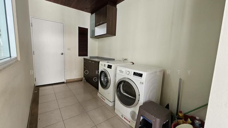 Blossom Ville, Bangkok, Sukhumvit 63 Road, Phra Kanong Nua, Watthana, Bangkok, 3 Bedrooms, 258 sqm, Condo For Rent, by BANGKOK PROPERTY AGENTS, 500372460 - DDproperty.com