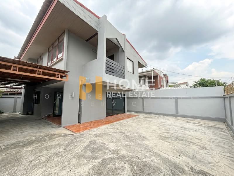 บ้านเดี่ยว ซอยวชิรธรรม 52, Bangkok, Bang Chak, Phra Khanong, Bangkok, 3 Bedrooms, 200 sqm, Single Detached House For Sale, by HOME Real Estate Service, 500372465 - DDproperty.com
