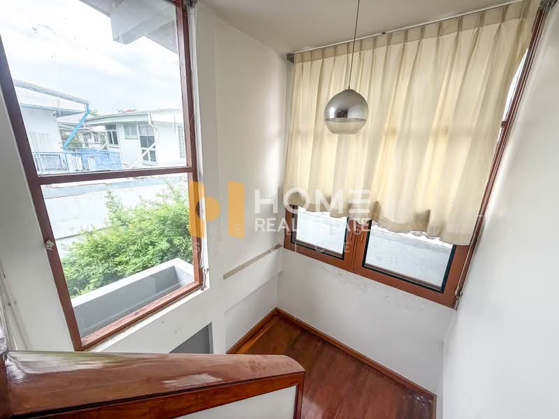 บ้านเดี่ยว ซอยวชิรธรรม 52, Bangkok, Bang Chak, Phra Khanong, Bangkok, 3 Bedrooms, 200 sqm, Single Detached House For Sale, by HOME Real Estate Service, 500372465 - DDproperty.com