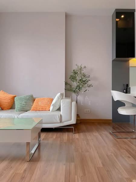 Ivy Ampio, Bangkok, 48 Ratchadaphisek Road, Huai Khwang, Bangkok, 1 Bedroom, 44 sqm, Condo For Sale, by Pemika Aukkaraleekul, 500372485 - DDproperty.com