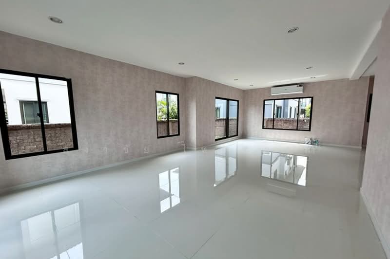 Passorn Romklao-Ramkhamhaeng, Bangkok, Romklao Soi 6/1, Min Buri, Bangkok, 3 Bedrooms, 150 sqm, Single Detached House For Sale, by สง่าชัย ไทรทองคำ, 500372495 - DDproperty.com