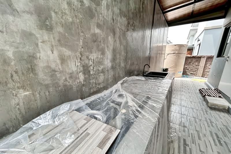 Passorn Romklao-Ramkhamhaeng, Bangkok, Romklao Soi 6/1, Min Buri, Bangkok, 3 Bedrooms, 150 sqm, Single Detached House For Sale, by สง่าชัย ไทรทองคำ, 500372495 - DDproperty.com