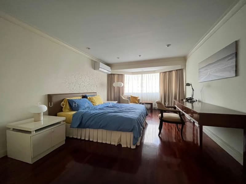 Baan Suanpetch, Bangkok, 18 Soi Sukhumvit 39, Khlong Tan Nua, Watthana, Bangkok, 2 Bedrooms, 132 sqm, Condo For Sale, by Suchada Yodyiem, 500372498 - DDproperty.com